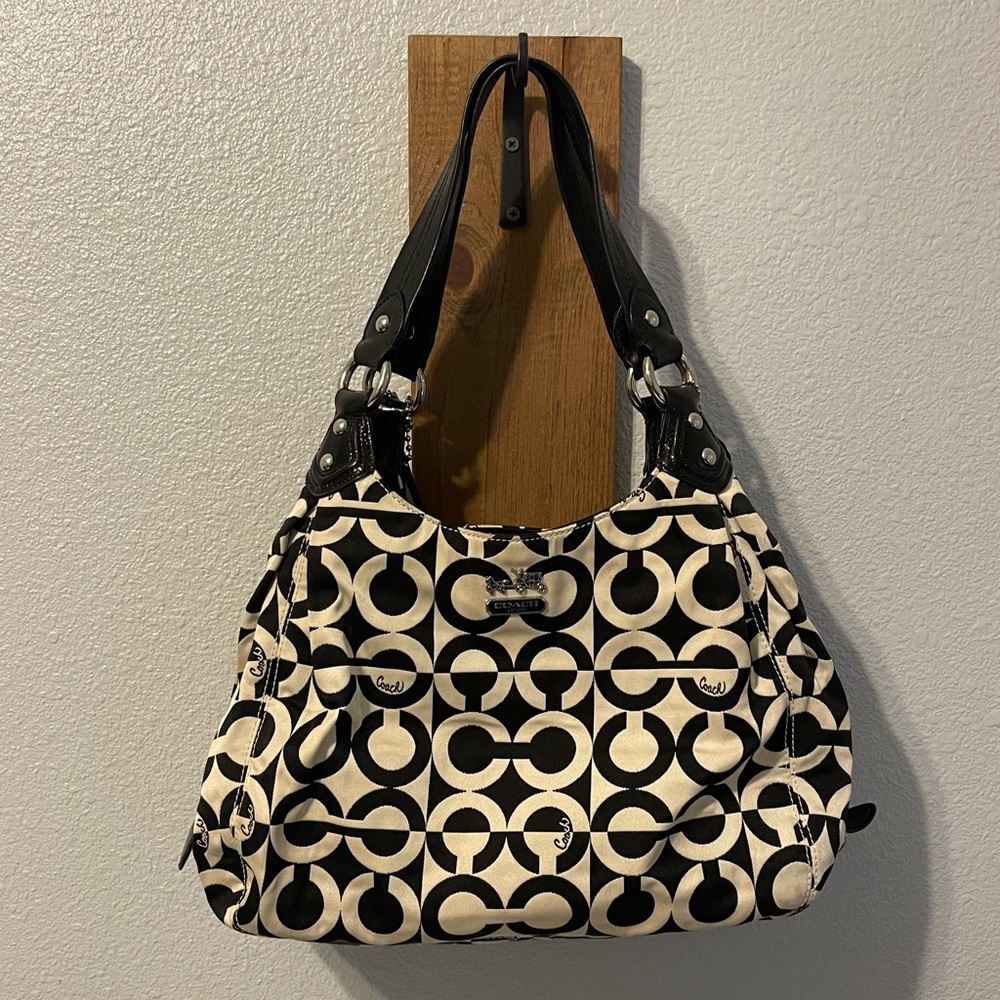 Coach L0971-14581 Purse - Ivory and Black Signature Fabric with Purple Liner.